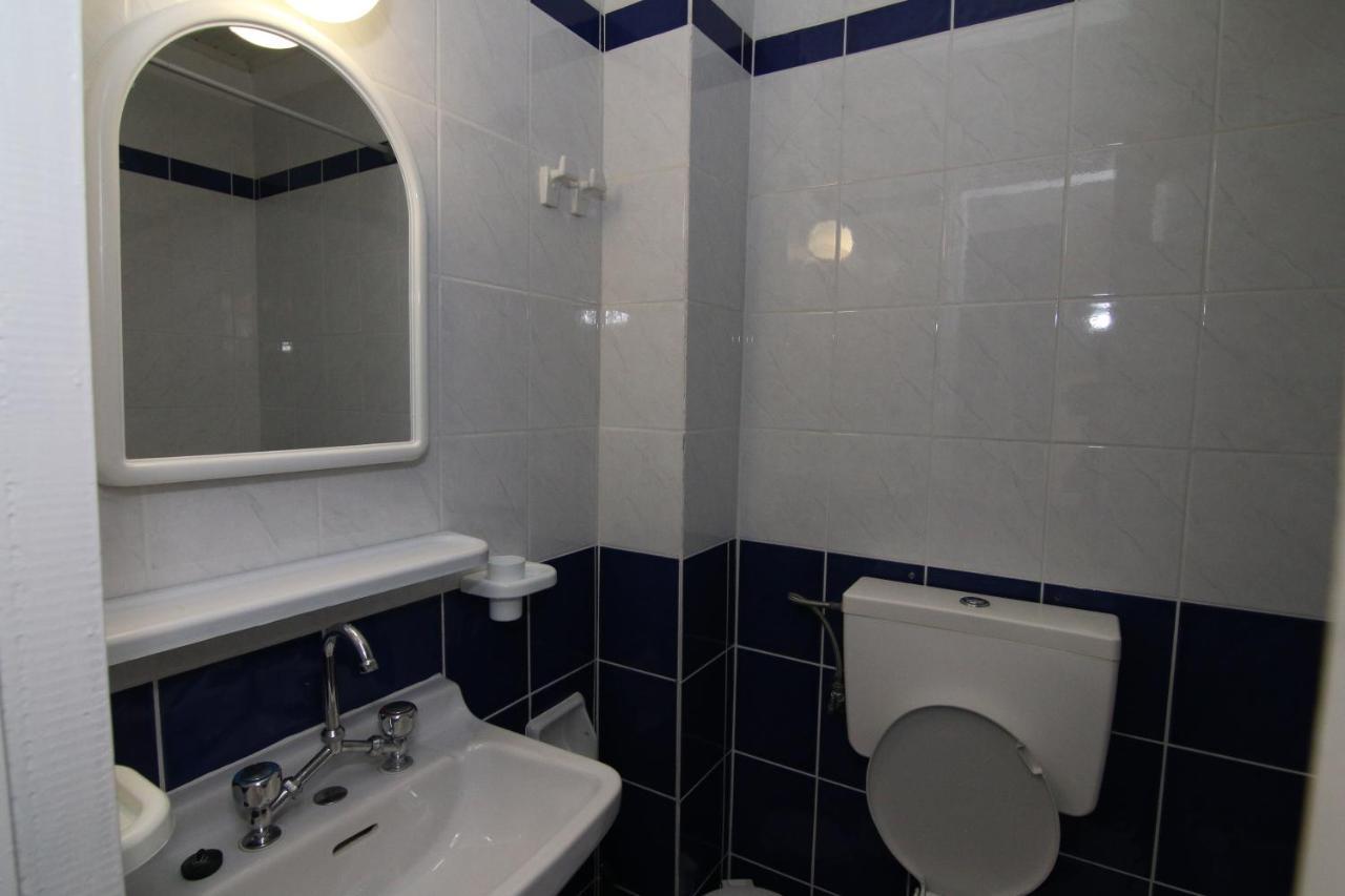Sea Breeze Apartment ปาเลโอกัสไตรซา ภายนอก รูปภาพ